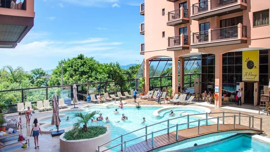 Apto Pes Na Areia Em Hotel Jurere Beach Jurere Internacional Florianopolis Exterior photo